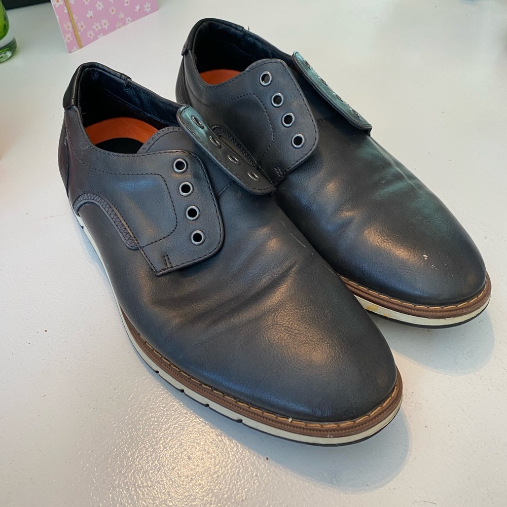 Mix No. 6 Mens 9.5 Black Leather Shoes